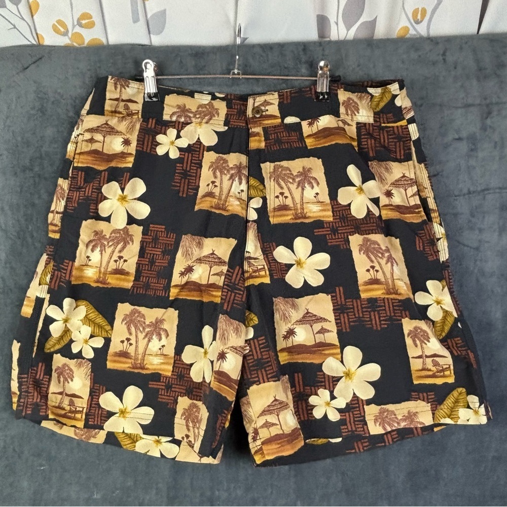 Tommy Bahama Black and Brown Flat Front Shorts